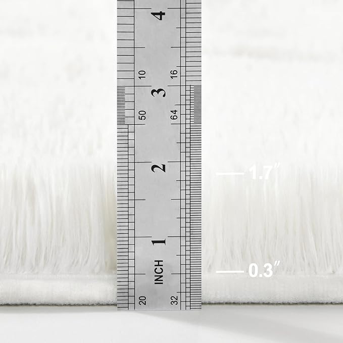 Deerhoo Large Shag Area Rugs 5 x 8, Plush Fuzzy Rugs for Living Room, Ultra Soft Fluffy Furry Rug for Bedroom, Indoor Carpet Nursery Rugs for Kids Room Home Decor, White