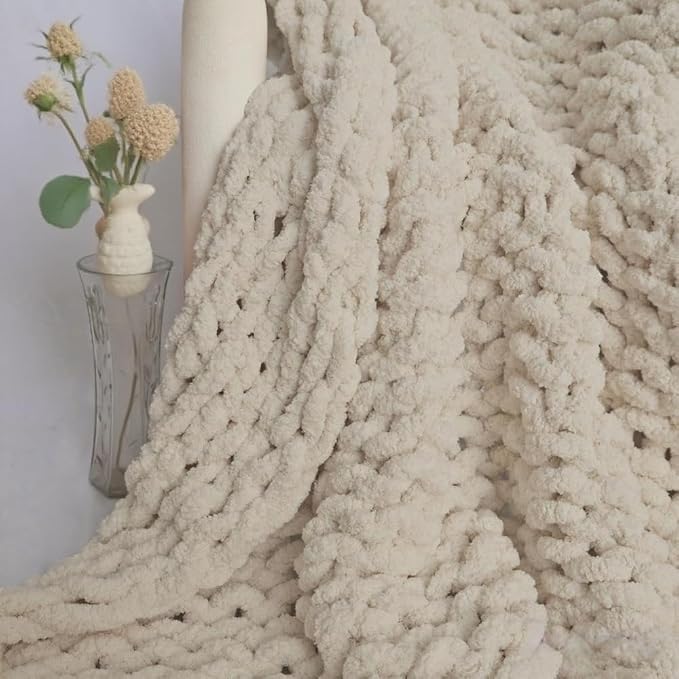 Handmade Chunky Knit Blanket, Cosy Chenille Throw (Light Taupe, Throw (50" x 60"))