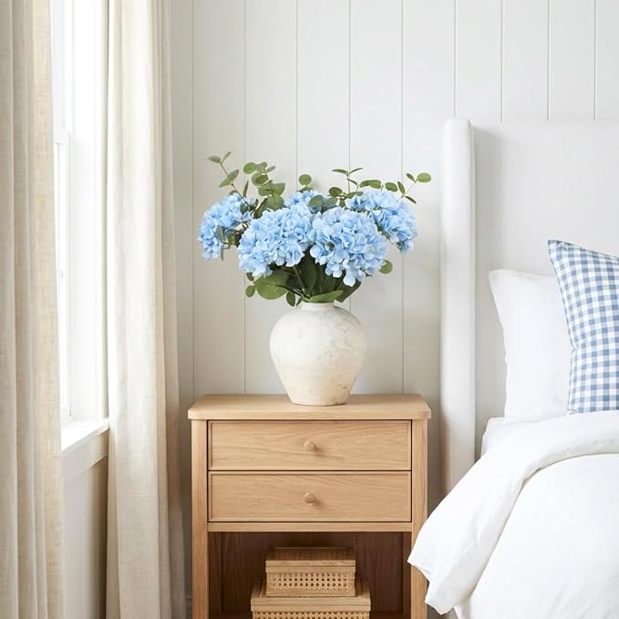 RyddeligHome Blue Hydrangea Artificial Flowers Arrangement, 5 Real Touch Hydrangea Stems & 3 Faux Eucalyptus, Artificial Flowers for Table Centerpiece, Dining Room Living Room Decor, Blue Home Decor