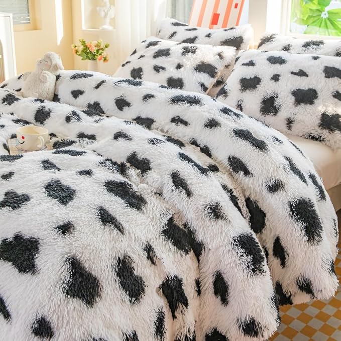 chovy Faux Fur Tie-Dyed Cow Print Black White Comforter Sets Queen - 3PC Bed Set Ultra Soft Plush Flannel Velvet Fluffy Fuzzy Bedding(Comforter x 1 Pillowcases x 2)