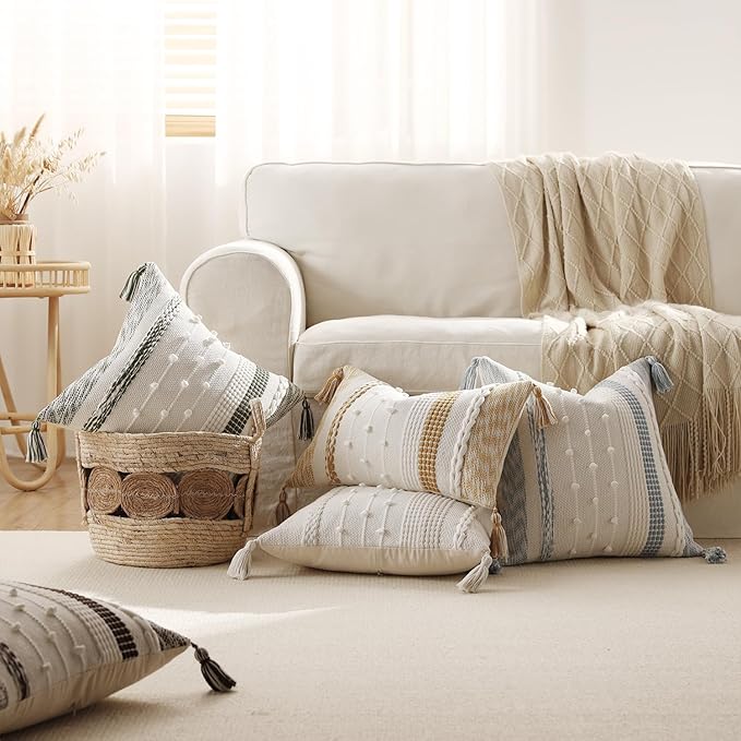 DEZENE Boho Pillow Cover 18x18 Beige - Handmade Woven Textured Throw Pillow Case with Cordings & Tassels, Decorative Accent for Couch Sofa Bed Farmhouse Living Room Bedroom Home Decor