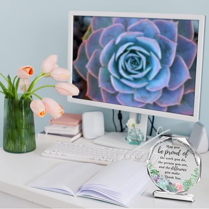 Yinder Thank You Gifts for Women Appreciation Gifts for Coworker Employee Nurse Teacher Leader Boss Inspirational Quotes Acrylic Desk Decor for Home Office Farewell Retirement