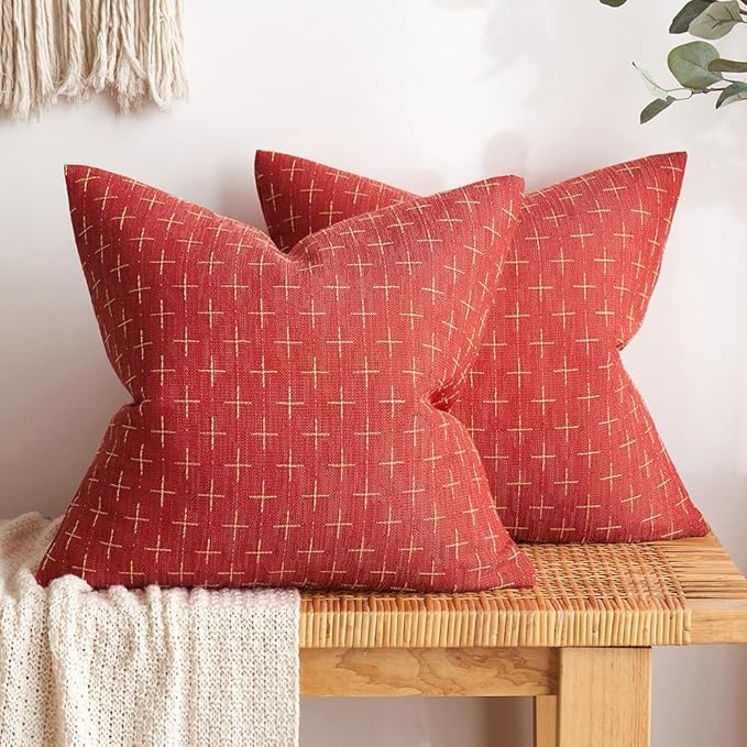 MIULEE Pack of 2 Christmas Decorative Burlap Linen Throw Pillow Covers Modern Farmhouse Pillowcase Rustic Woven Textured Cushion Cover for Sofa Couch Bed 18x18 Inch Christmas Red