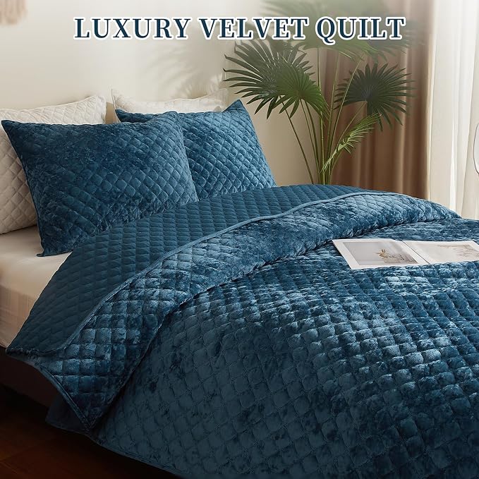 Luxury Soft Velvet Quilt Set King Size - Lightweight Velvet Bedding Set for All Season, Oversized Bedspread Coverlet Comforter Set with 2 Pillow Shams, Blue, Diamond