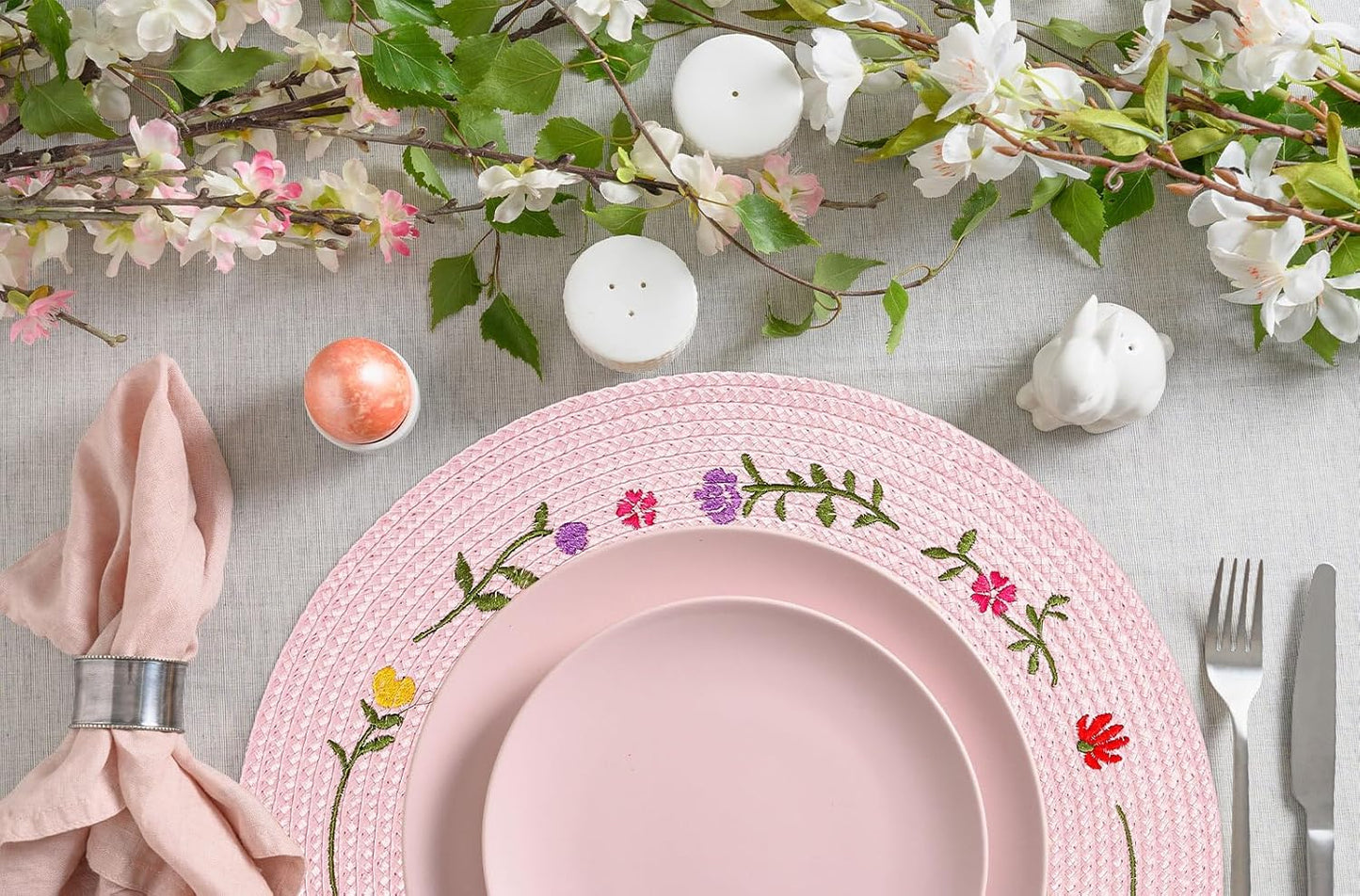 Whaline 4Pcs Round Placemats Spring Flower Embroidered Place Mats Pink Floral Dinner Table Mats for Home Holiday Wedding Bridal Baby Shower Birthday Party Decor