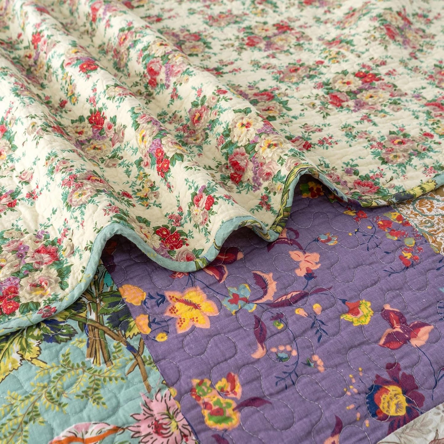 YAYIDAY Quilts Queen Size Patchwork Bedspread Set - 100% Cotton Reversible Breathable Floral Quilted Quilt with Pillow Shams Fit All Season