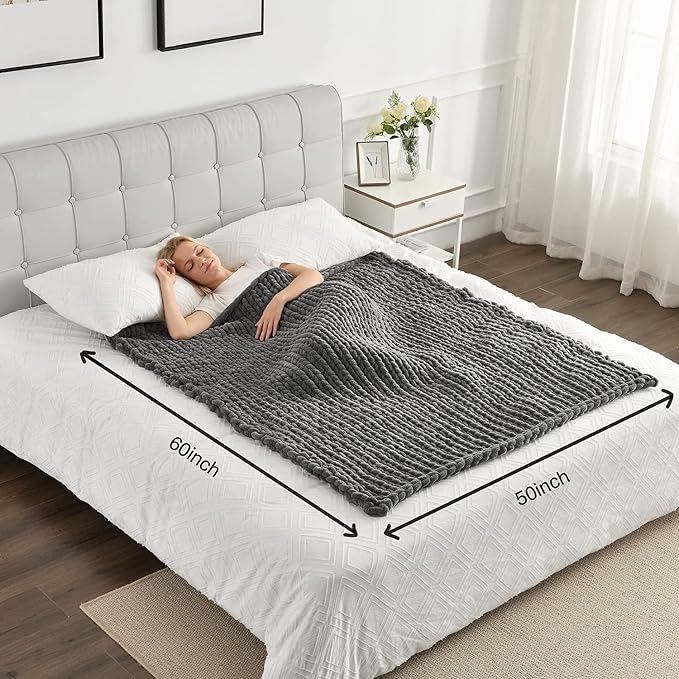 Maetoow Tighter Version Chenille Chunky Knit Blanket Throw (60×80 Inch), Handmade Warm & Cozy Blanket Couch, Bed, Home Decor, Soft Fleece Banket, Boho Thick Blankets and Giant Yarn Throws,Dark Grey