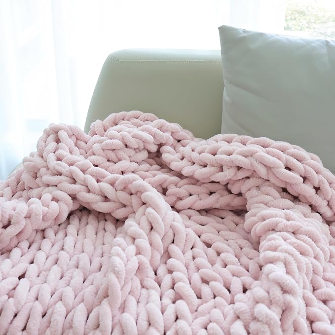 Maetoow Chenille Chunky Knit Blanket Throw (82×86 Inch), Handmade Warm & Cozy Blanket Couch, Bed, Home Decor, Soft Breathable Fleece Banket, Christmas Thick and Giant Yarn Throws, Light Pink