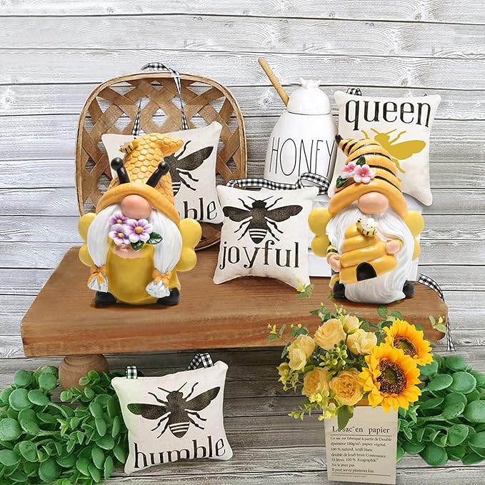 Hodao Bee Gnomes Set of 2 - Honey Bee Day Resin Statues, Summer Spring Gnome Figurines Decor for Home Kitchen Tiered Tray, Cute Bumble Bee Bumblebee Decorations for Table Office Garden Shelf, 4.3" H
