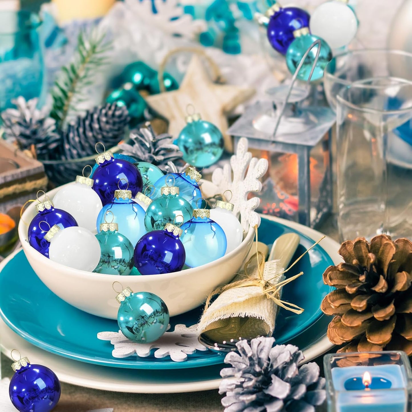 Tioncy 32 Pcs 1 Inch Mini Glass Christmas Ornaments Balls Shiny Christmas Balls Tiny Tree Hanging Decoration Small Colorful Ball Pendant for Xmas Party Supplies(Multi Blue, White)