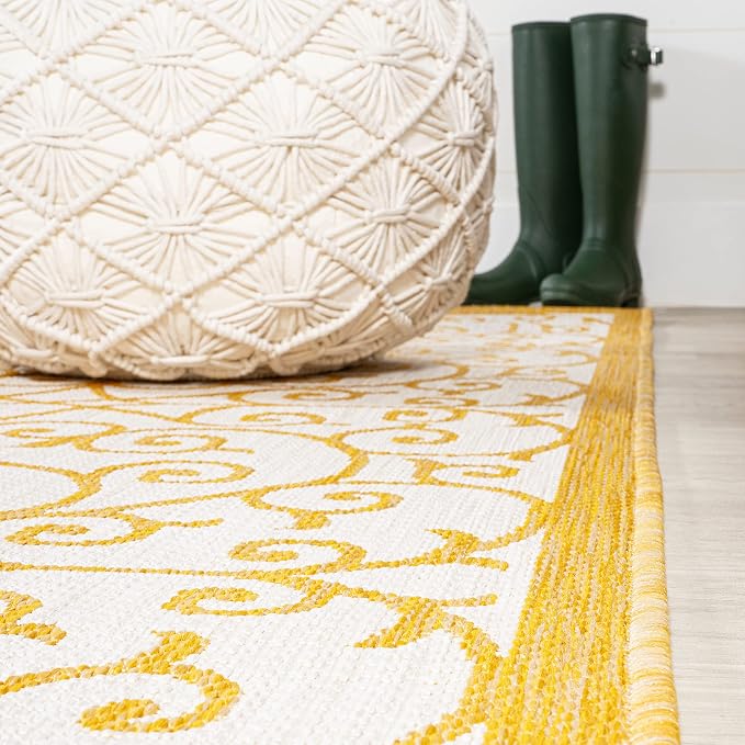 JONATHAN Y Vintage Filigree Indoor Outdoor Runner Rug 2X8 Cream/Yellow, Madrid Textured Weave for Backyard, Patio, Porch, Easy-Cleaning, High Traffic, Pet-Friendly, Non-Shedding (SMB107D-28)