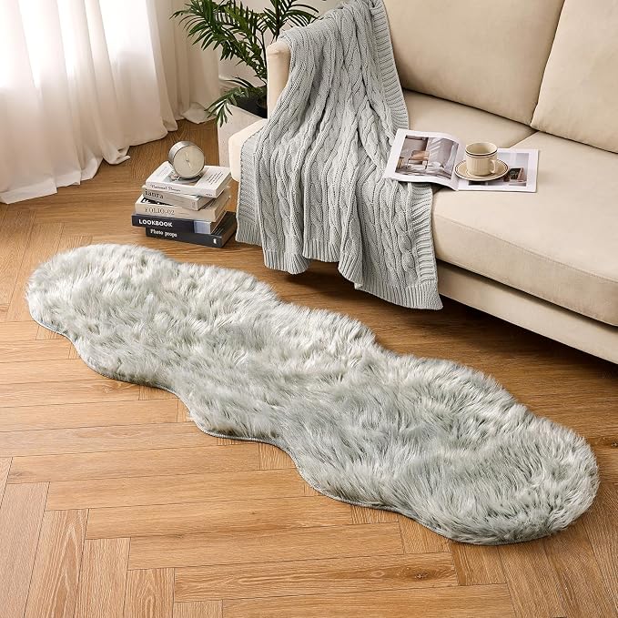 MIULEE Luxury Super Soft Fluffy Area Rug Faux Fur Sheepskin Rug Decorative Plush Shaggy Carpet for Bedside Sofa Floor 2 x 6 Feet, Light Grey