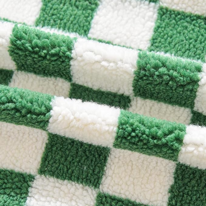 WACOMECO Decorative Throw Pillow Covers - Soft Sherpa Checkerboard Cushion Covers Faux Fur Pillow Cases for Sofa Bedroom Livingroom Car, 20 x 20 in, Dark Green and Off White