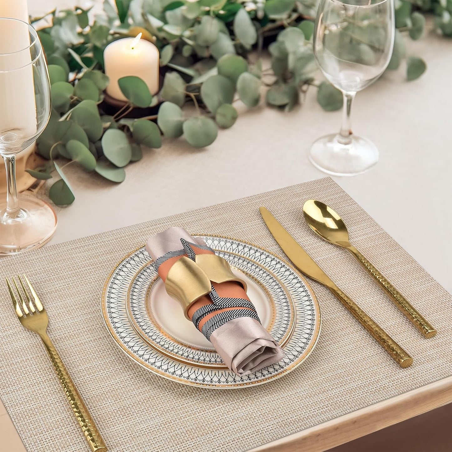 Placemats Set of 4 - Easy Clean Washable Vinyl Placemats - Wipeable Heat Resistant Table Mats for Dining Table - 17.7x11.8 Inch (4, Beige)