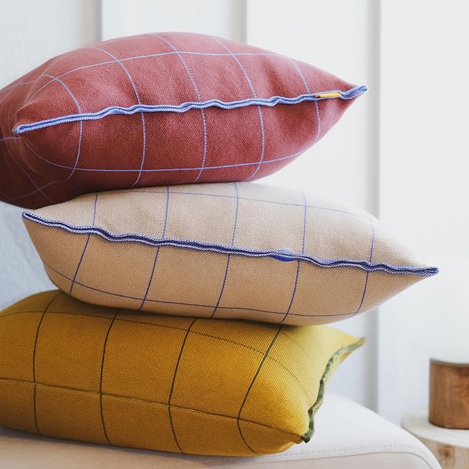100% Soft Cotton Knitted Modern Window Pane Pillow Cover (Mustard)