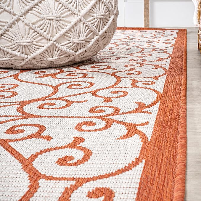 JONATHAN Y Vintage Filigree Indoor Outdoor Round Area Rug 5 Ft Cream/Orange, Madrid Textured Weave for Backyard, Patio, Porch, Easy-Cleaning, High Traffic, Pet-Friendly, Non-Shedding (SMB107L-5R)