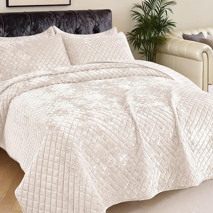 Velvet Oversized King Quilt Size Set 120x120 Luxury Ultra Soft Bedspread Coverlet 3-Piece King Comforter Sets with 2 Pillow Shams 20x36 Cozy All Seasons Velvet Bedding Set, Cream White