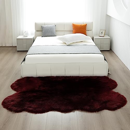 Faux Fur Rug Burgundy Sheepskin Area Rug,Ultra Soft Shaggy Plush Rug Bedroom Living Room Sofa Floor Kids Room Bedside（4 x 6 ft Sheepskin）