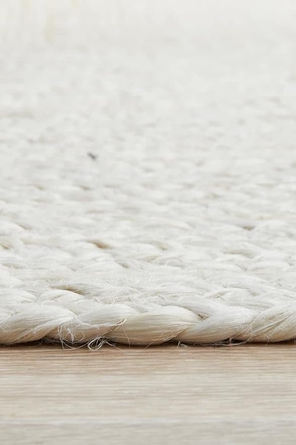 100% Jute Area Rug 5 Feet- Braided Design Hand Woven Off-White Natural Fibers Carpet - Home Decor for Living Room Hallways (5' Round, Off-White)