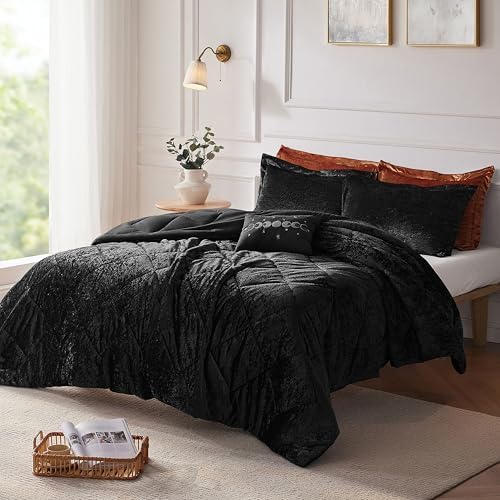 Intelligent Design Queen Duvet Cover Set, Velvet Queen Duvet Set, Luxury Diamond Quilting Black Duvet Cover, Fluffy Duvet Cover with Decorative Pillow and 2 Shams, 4 Pieces, Black, Full/Queen