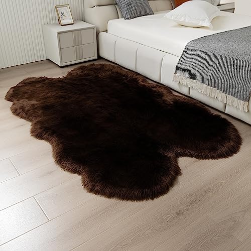 Faux Fur Rug Coffee Sheepskin Area Rug,Ultra Soft Shaggy Plush Rug Bedroom Living Room Sofa Floor Kids Room Bedside（4 x 6 ft Sheepskin）