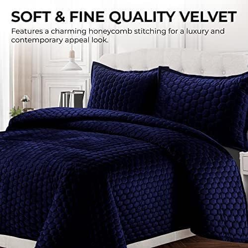 Tribeca Living Velvet King Quilt Set - Three-Piece Honeycomb Stitch Bedding, Super Soft 260GSM Velvet, Oversized Quilt and Two Sham Pillowcases, Navy Blue