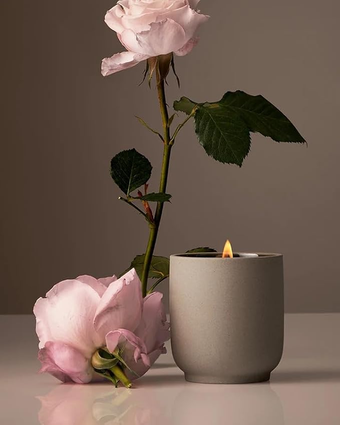 Homecourt by Courteney Cox Luxury Scented Candle, Steeped Rose, 8 oz | Gently Cleanses & Hydrates, Removes Dirt & Debris Without Irritating Skin, Clean Formula