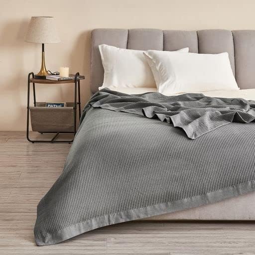 Great Bay Home 100% Cotton Blanket for Full/Queen Size Bed | Lightweight and Breathable Waffle Weave Blankets for Summer & Spring | Versatile, Layering Grey Bed Blanket, Light Grey, 90x90 inches