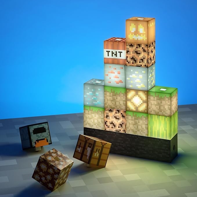 Paladone Minecraft Building Block Night Light – Officially Licensed LED Lamp for Boys’ Bedrooms, Gaming Decor & Gifts – Fun Minecraft Room Accessory