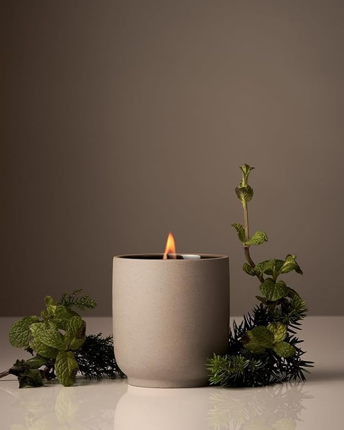 Homecourt by Courteney Cox Luxury Scented Candle, Cipres Mint, 8 oz | Gently Cleanses & Hydrates, Removes Dirt & Debris Without Irritating Skin, Clean Formula