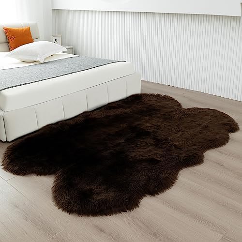 Faux Fur Rug Coffee Sheepskin Area Rug,Ultra Soft Shaggy Plush Rug Bedroom Living Room Sofa Floor Kids Room Bedside（4 x 6 ft Sheepskin）