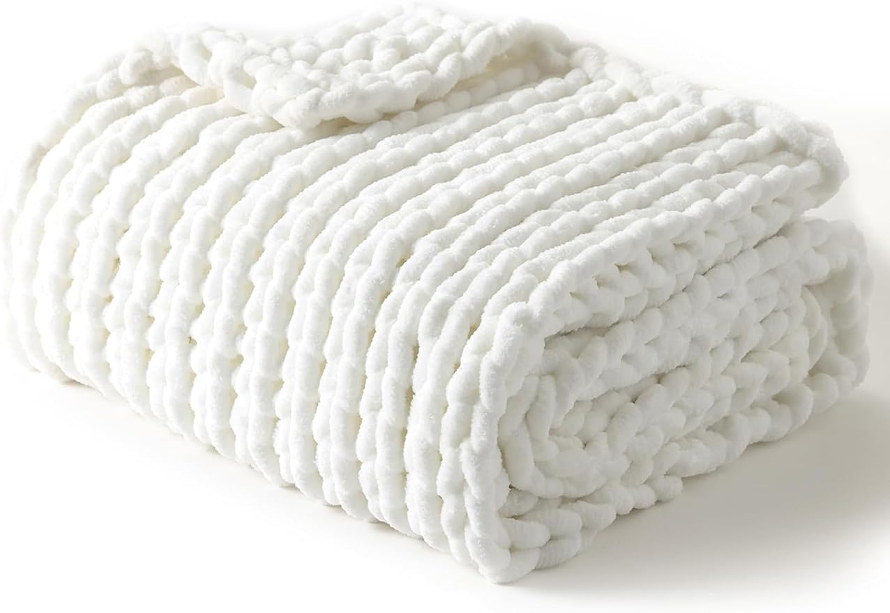 YnM Chunky Throw Blanket, Medium-Weight, Hand Knitted with Chenielle Yarn, Skin Friendly, Ventilated and Breathable, Machine Washable, Home Décor Piece for Couch, Sofa and Bed (White, 80x87 Inch)