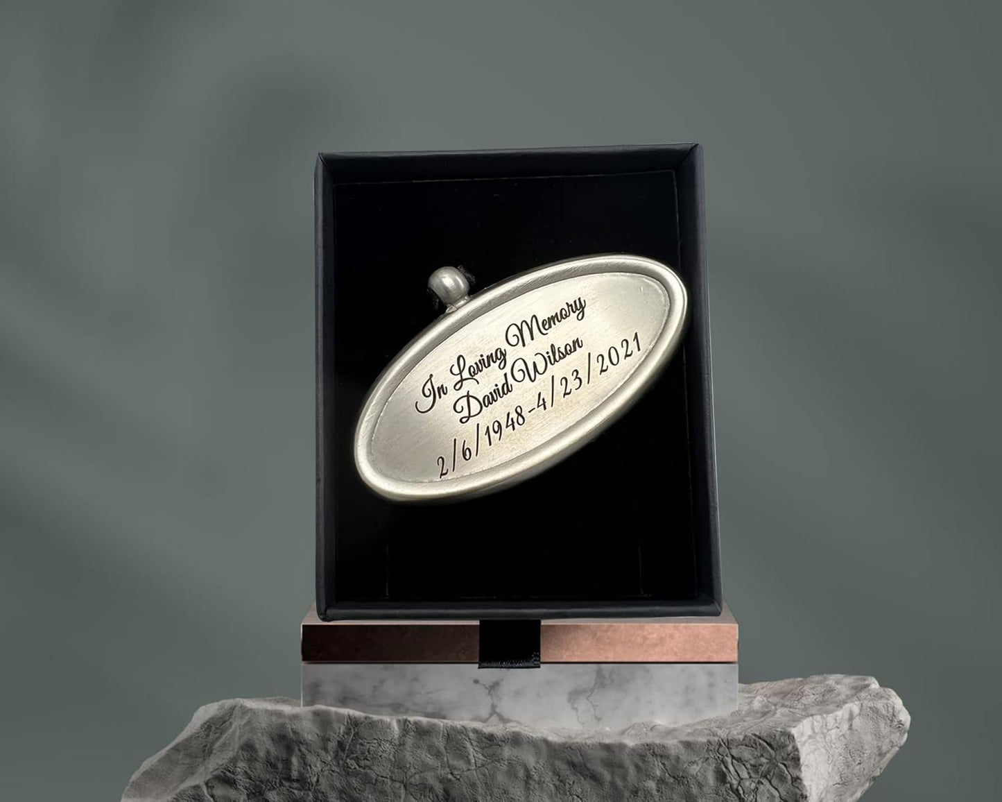 Personalized Engraved Name Tag for Urns - Customizable Plate for Cremation Urns - Engraved Hanging Plate in Silvery Tone with Satin Ribbon (Silvery Pendant)