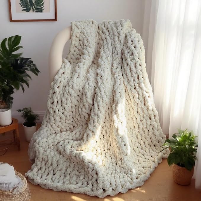 Handmade Chunky Knit Blanket, Cosy Chenille Throw (Light Taupe, Throw (50" x 60"))