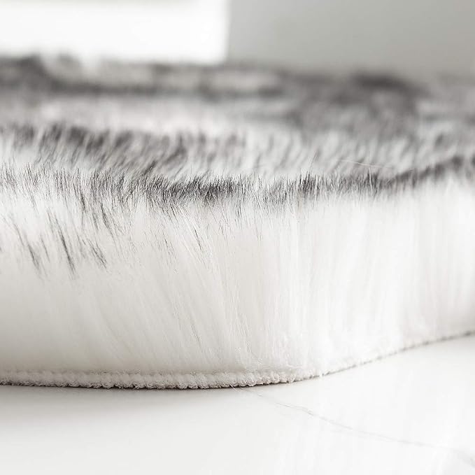 Carvapet Luxury Faux Sheepskin Chair Cover - Soft Plush Fur Seat Pad Skid-Resistant Fluffy Area Rug for Desk Armchair Bedroom Decor Black White 2x3 Feet