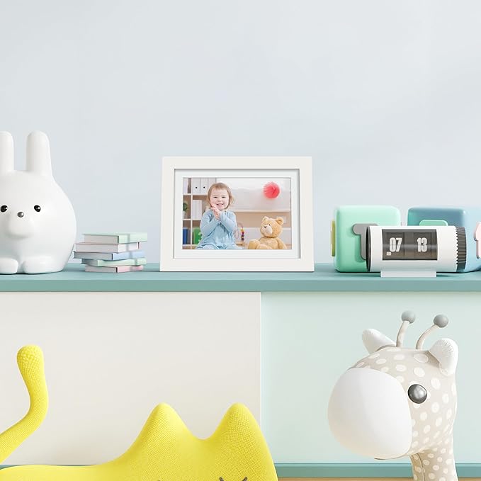 upsimples 5x7 Picture Frame, Display Pictures 4x6 with Mat or 5 x 7 Without, Wall Hanging Photo Frames, White, 1 Pack