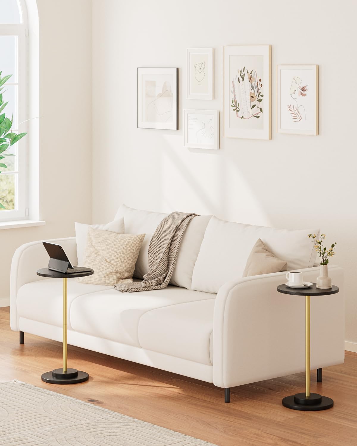 Masupu Drink Table, Round Side Table for Small Spaces, Pedestal Side Table, Small End Table with Metal Base, for Living Room, Bedroom, Bathroom, Black Gold