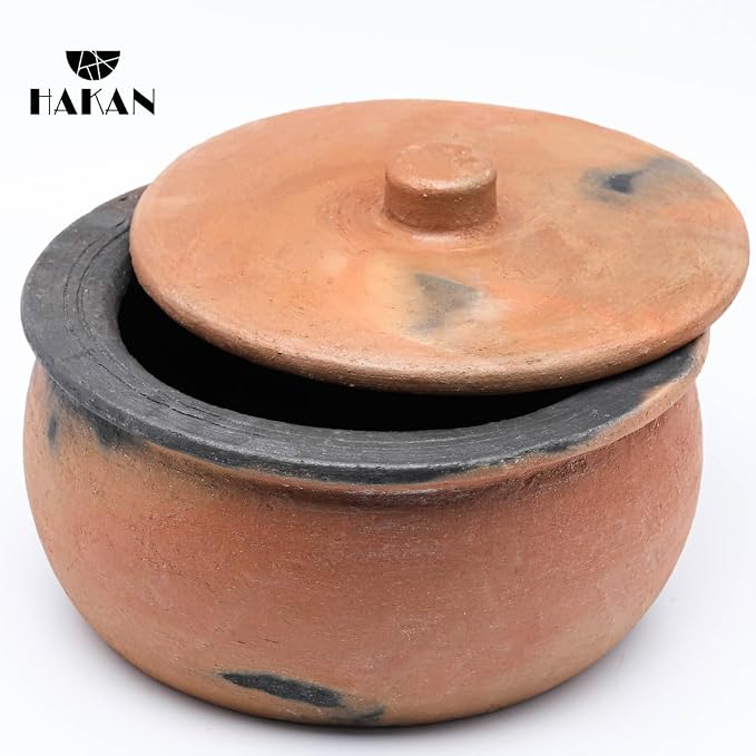 Hakan Efes Terracotta Cooking Pot with Lid, LARGE 4.4 Quarts Clay Pots for Cooking, Rice Pots, UNGLAZED Twice Baked Traditional Casserole for Cooking on STOVE Top, Vintage Roaster, 142 oz (4.2 L)