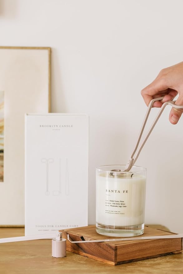 Brooklyn Candle Studio Santa Fe Classic 2 Wick Candle - Luxury Scented Candle, Vegan Soy Wax, Hand Poured in The USA, 70 Hour Slow Burn Time - 13oz