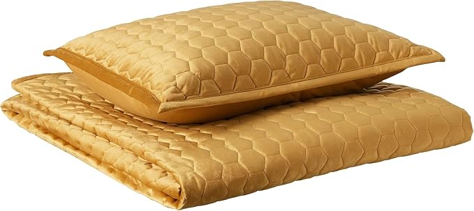 Tribeca Living Lugano Oversized Velvet Quilt Set - All Season, Extra Large, 3 Piece Queen Size Comforter Set with 2 Pillow Shams in Gold Honeycomb Pattern 260GSM