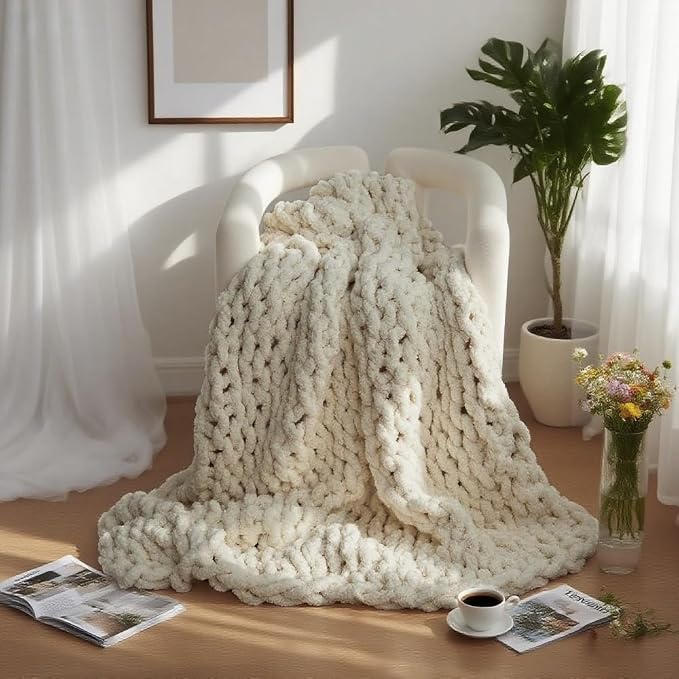 Handmade Chunky Knit Blanket, Cosy Chenille Throw (Light Taupe, Throw (50" x 60"))