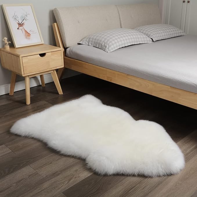 AOGELAN Premium Genuine Sheepskin Rug, Genuine Sheepskin Natural Fluffy Fuzzy Lambskin Fur Area Rug for Kids Bedroom Sofa Chair Seat Cover Pets Dogs Mat Single Pelt/2'x 3' White/Ivory