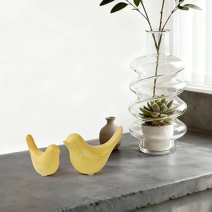 2 Pcs Ceramic Small Bird Figurines Modern Animal Statues for Home 、Room Decor and Bedroom Decor and Bookshelf Display (Light Wood Grain)