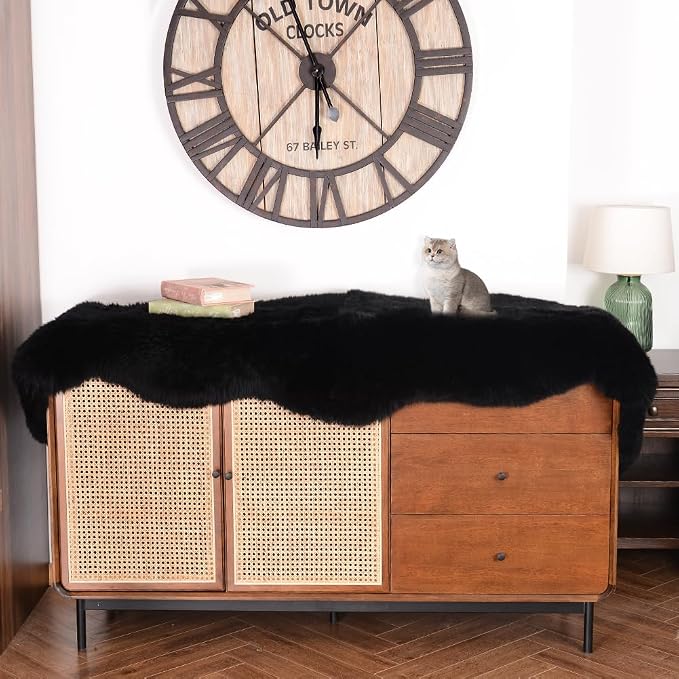 IRIWOOL Premium Genuine Fur Sheepskin Rug Real Australia Sheepskin Natural Luxury Fluffy Lambskin Fur Area Rug Seat Covers for Kids Bedroom Sofa Chair Cover (Black, Double Pelt/2ft x 6ft)