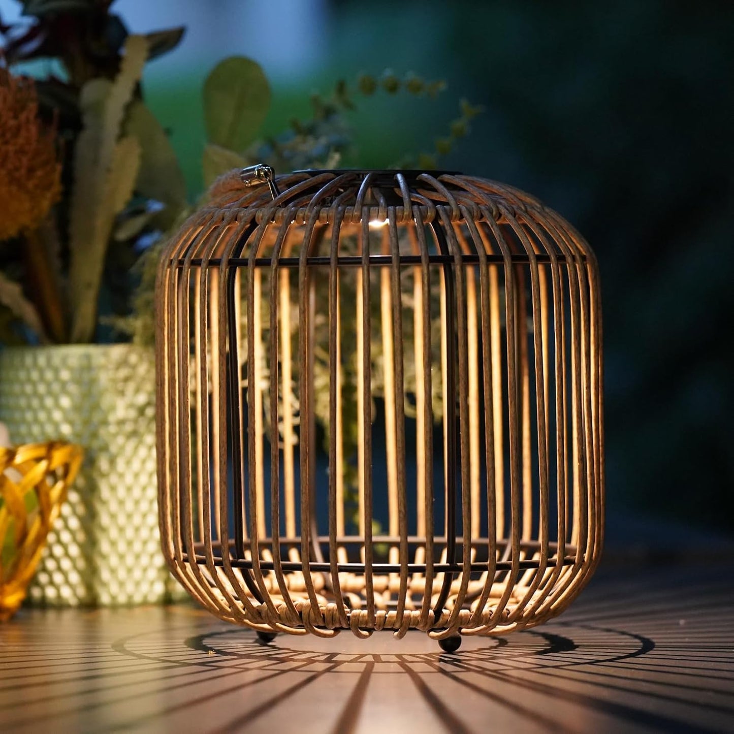 Solar Yard 1-Pack Outdoor Solar Lamp, Water-Resistant Lights for Outside Hanging Lantern Table Lamp Lights Decoration for Garden, Yard, Patio, Porch, Trees, Pathway, Natural