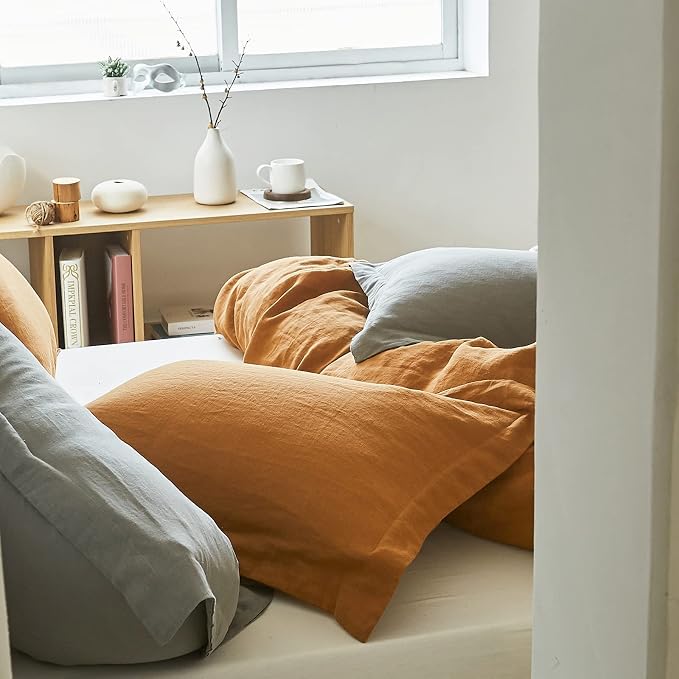 Simple&Opulence 100% Linen Pillow Case Queen Size Set of 2, Rust Pillow Covers with Overlap Closure, Luxury Breathable Pillowcases Protectors Suitable for All-Season (20" X 26", Rust)