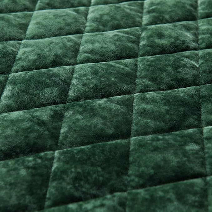 Fredsure Distressed Velvet Quilt Set, 3 Pieces Blackish Green Queen, Distressed Velvet Face and Brushed Microfiber Reverse, with Diamond Quilting