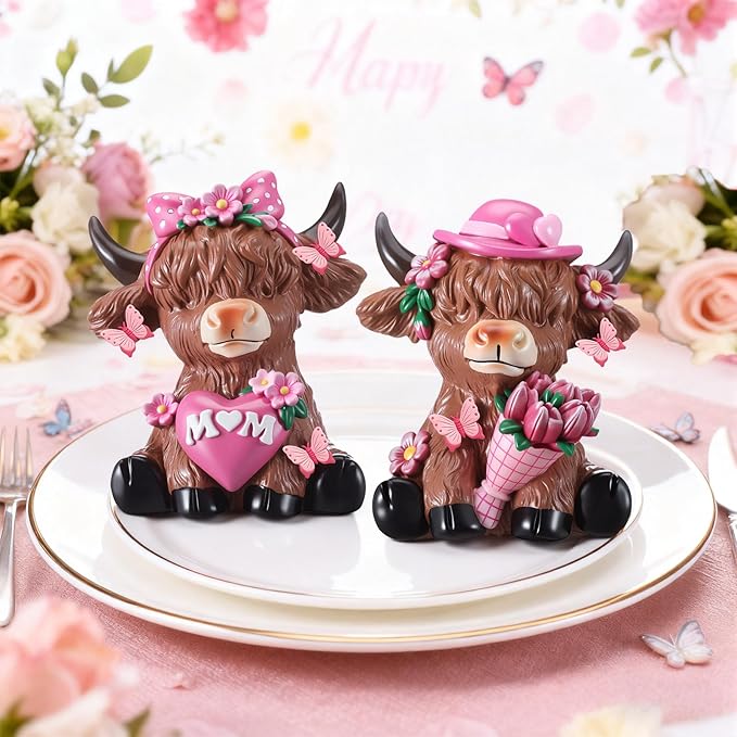 Karenhi 2 Pcs Mother's Day Highland Cow Figurines, Flowers and MOM Heart Resin Cow Gnomes Scottish Resin Statue Calf Lovers Gifts for Home Garden Kitchen Office Tiered Tray Table Decor