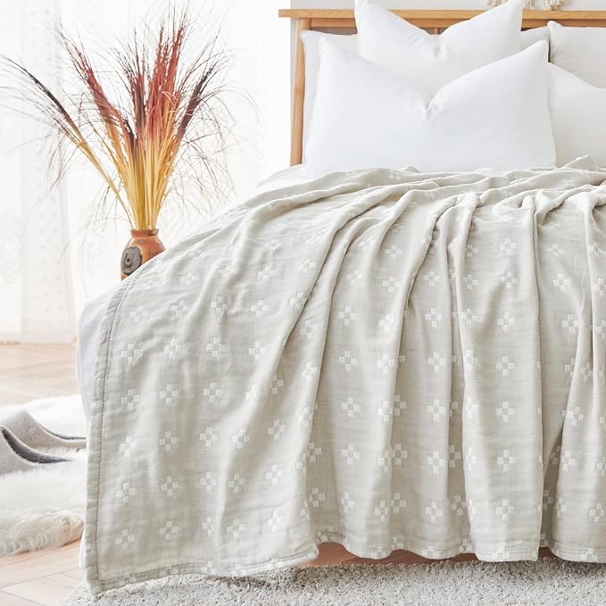 jinchan Boho 100% Cotton Blanket Muslin Twin Size 60x80 Inches Lightweight 3-Layer Geometric Cross Pattern Reversible Quilt Throw Soft Breathable Comfy All Seasons for Couch Bed Decor, Light Grey