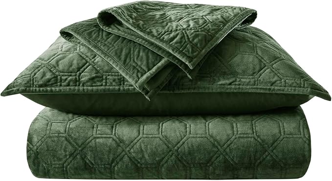 Madison Park Harper Quilt Set Velvet Casual Geometric Stitching Design All Season, Lightweight Coverlet, Cozy Bedding, Matching Shams, King/Cal King(104"x94"), Green 3 Piece